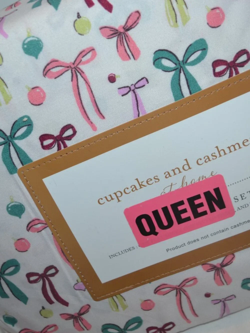 Queen Size Cupcakes and Cashmere Sheet Set Holiday Bows and Ornaments
